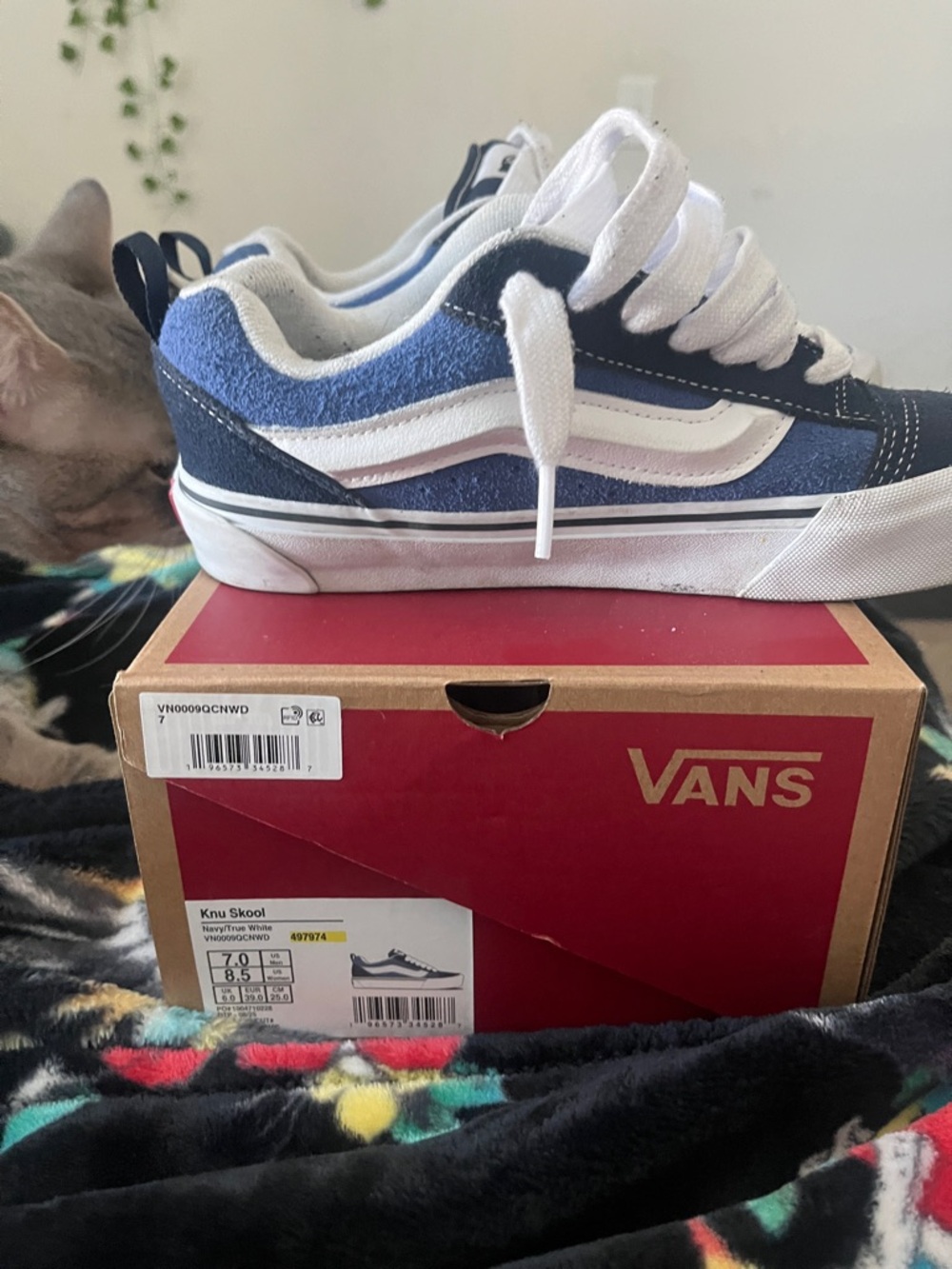 Vans Knu Skool Sneakers - Navy & White